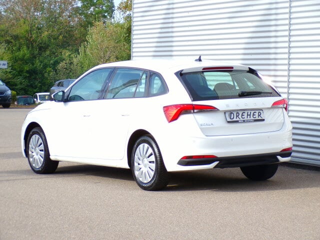 SKODA Scala 1.0 TSI Essence LED/Sitzhzg. MF-Lenkrad – Bild 4