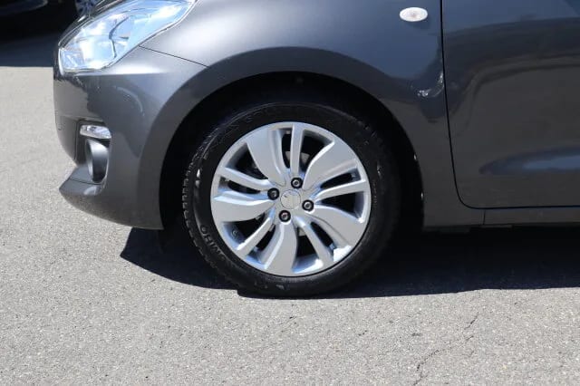 SUZUKI Swift COMFORT / MET/RÜ-KAMERA/SITZHEIZ/BLUETOOTH – Bild 3