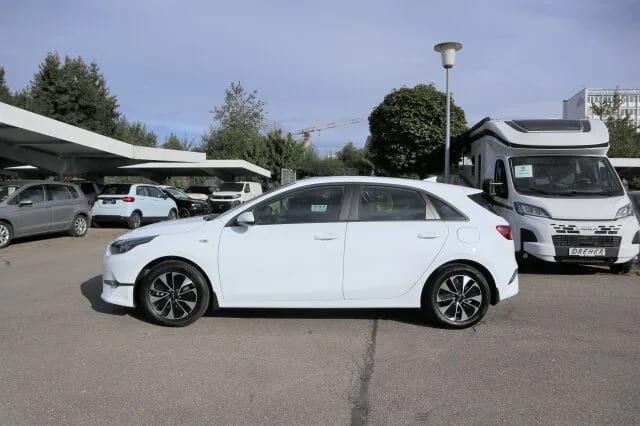 KIA cee'd / Ceed Ceed /TOP AUSST / WENIG KM ! / STARKER MOTOR – Bild 4