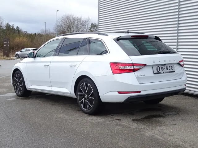 SKODA Superb Combi 2.0 TDI DSG AHK nur 25tkm Ambition Autom. – Bild 4