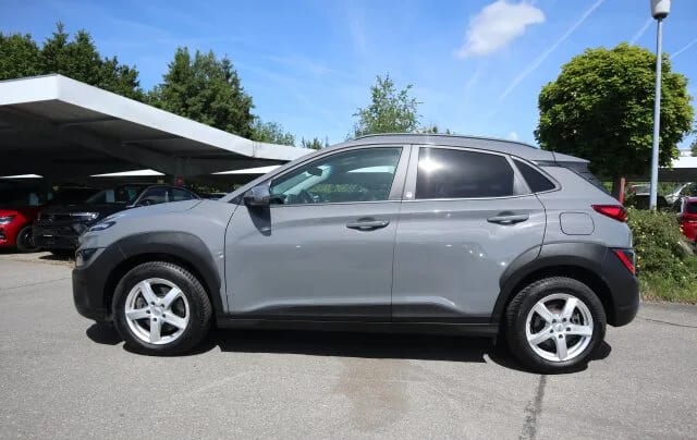 HYUNDAI Kona 1.6 GDI Ed. 30 Hybrid 2WD Autom./Kamera/LM – Bild 4