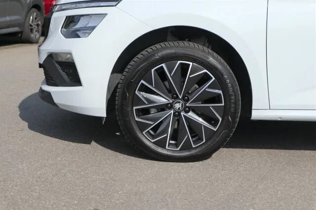 SKODA Kamiq 1.0 TSI Selection Autom./LED/Kamera/PDC – Bild 3