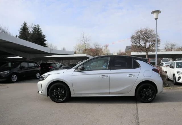 OPEL Corsa GS PLUS / TOP AUSSTATT./VIELE PAKETE/1.Hd. – Bild 4