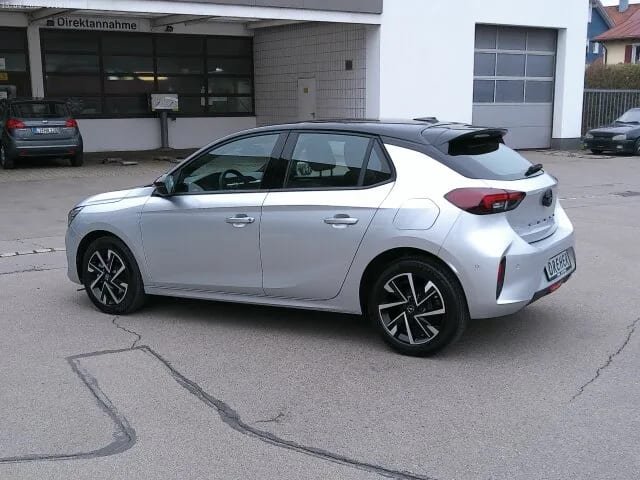 OPEL Corsa GS LINE / 1.Hand / wenig KM ! / wie neu ! – Bild 4