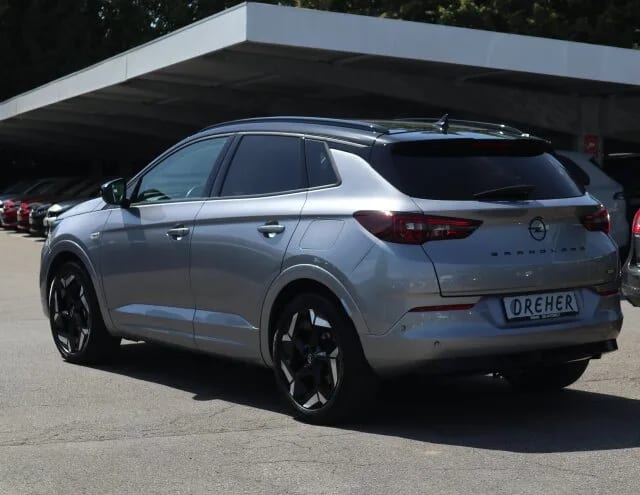 OPEL Grandland GSe PLUG-IN Hybrid /4WD ALLRAD/ AHK ! – Bild 5