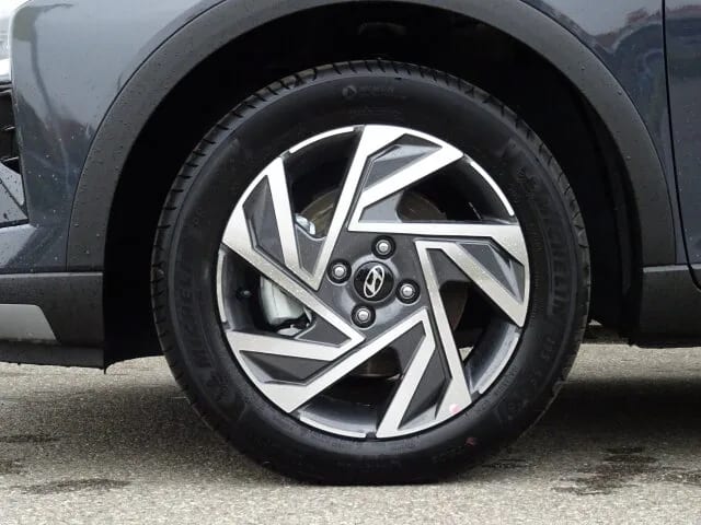 HYUNDAI Bayon 1.0 T-GDI Trend 2WD Klima Navi/LED/eFH. – Bild 5