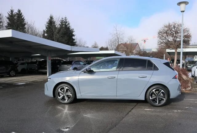 OPEL Astra Edition/KOMFORT & TECH-PAKET/ ALU / EXTRAS – Bild 4