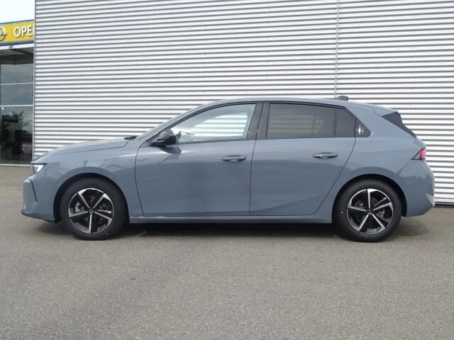 OPEL Astra Edition/Sitzheizung/Kom.-Pak/RÜ-KAM LED – Bild 3