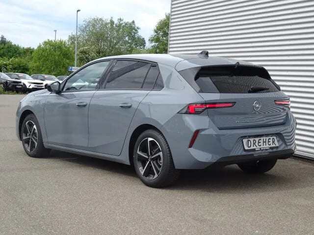 OPEL Astra Edition/Sitzheizung/Kom.-Pak/RÜ-KAM LED – Bild 4