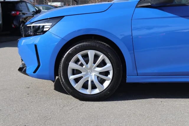 OPEL Corsa Edition Winter-/Komfort Paket Autom./Klima – Bild 3