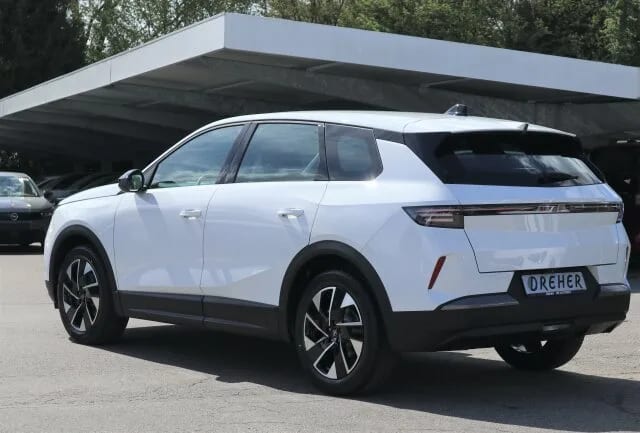 OPEL Grandland Edition Hybrid Komf.Paket/Allwetter – Bild 5