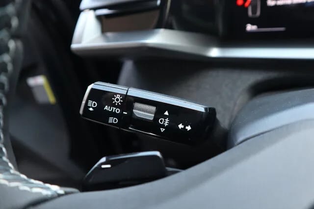 OPEL Grandland Hybrid Edition Komf.Pak./Allwetterreif – Bild 5