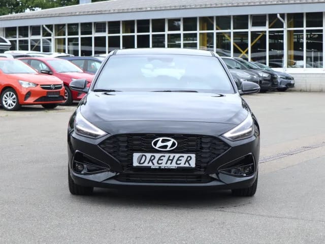 HYUNDAI i30 FL 5-Türer 1.5 T-GDI 7-DCT 140 PS ADVANTAGE – Bild 2