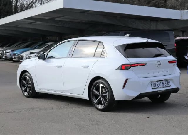OPEL Astra Edition/Sitzheizung/Kom.-Pak/RÜ-KAM LED/BC – Bild 5