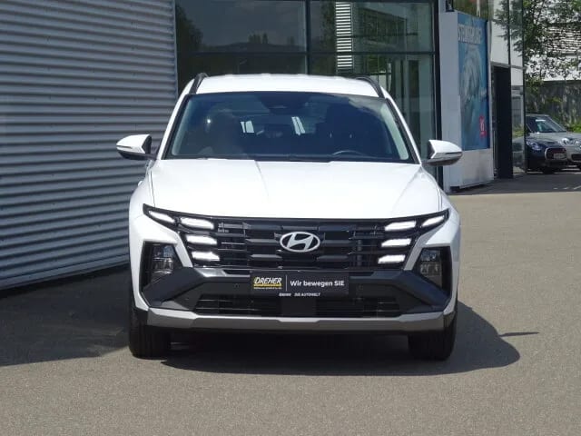 HYUNDAI Tucson Select 2WD Rückfahrkamera, Navigation – Bild 2