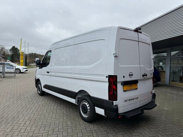 NISSAN Interstar Kasten L2H2 N-Connecta – Bild 5