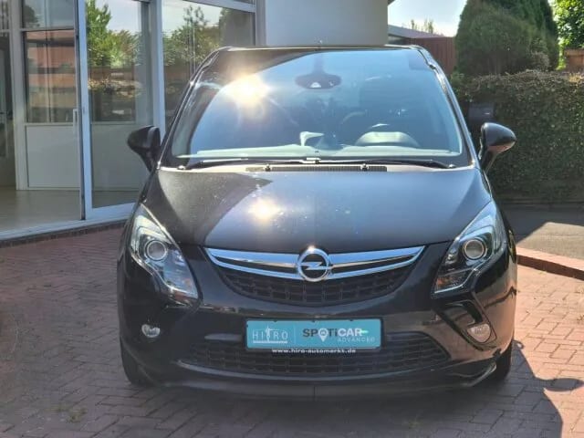 OPEL Zafira Tourer Innovation Panoramascheibe/Glasd. – Bild 2