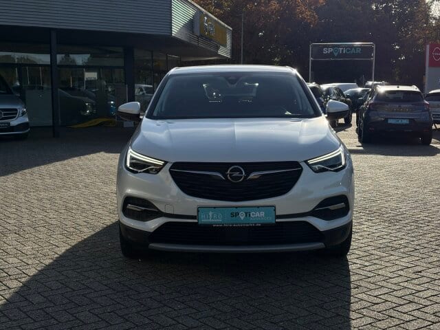 OPEL Grandland X 1.2 Innovation LED, el. Heckklappe – Bild 2