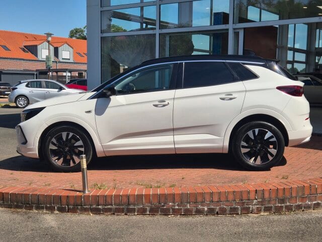 OPEL Grandland Ultimate Navi/Klima/LED/Sitzhzg./BC – Bild 3