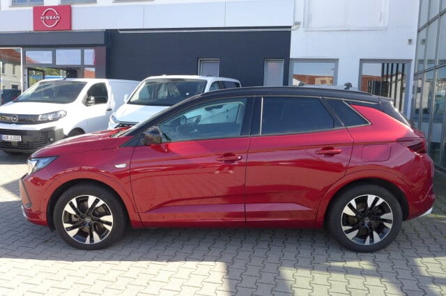 OPEL Grandland 1.6 Turbo Hybrid Ultimate LED/SHZ/TEMP – Bild 3