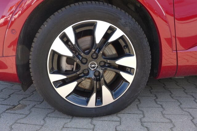 OPEL Grandland 1.6 Turbo Hybrid Ultimate LED/SHZ/TEMP – Bild 4
