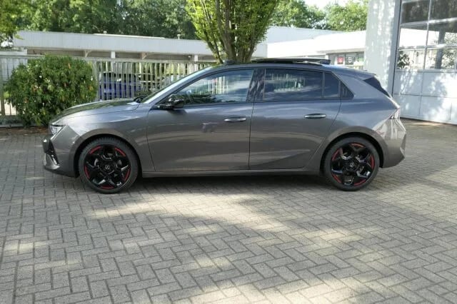 OPEL Astra 1.2 Turbo GS Line *Panorama*Navi*Klima*SHZ – Bild 3