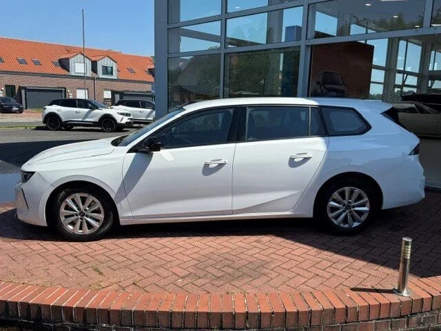 OPEL Astra ST Enjoy Automatik – Bild 3