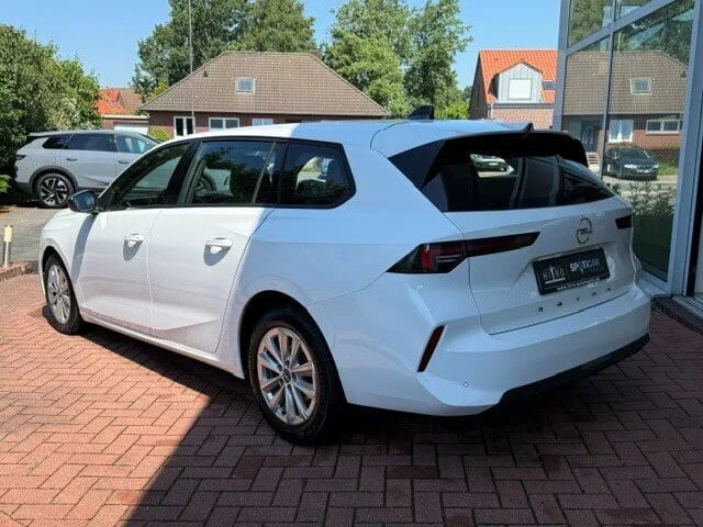 OPEL Astra ST Enjoy Automatik – Bild 4