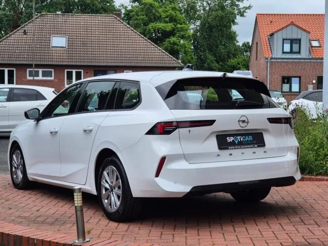 OPEL Astra ST Enjoy – Bild 4
