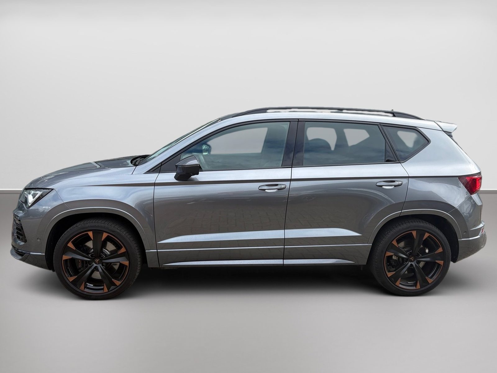 Cupra Ateca 2.0 TSI 4Drive DSG+AHK+PANO+ACC+360+LED – Bild 4