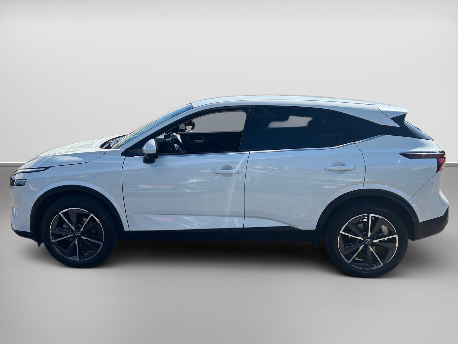 Nissan Qashqai 1.3 DIG-T MHEV Tekna AUT+ACC+AUT+LED+360 – Bild 4