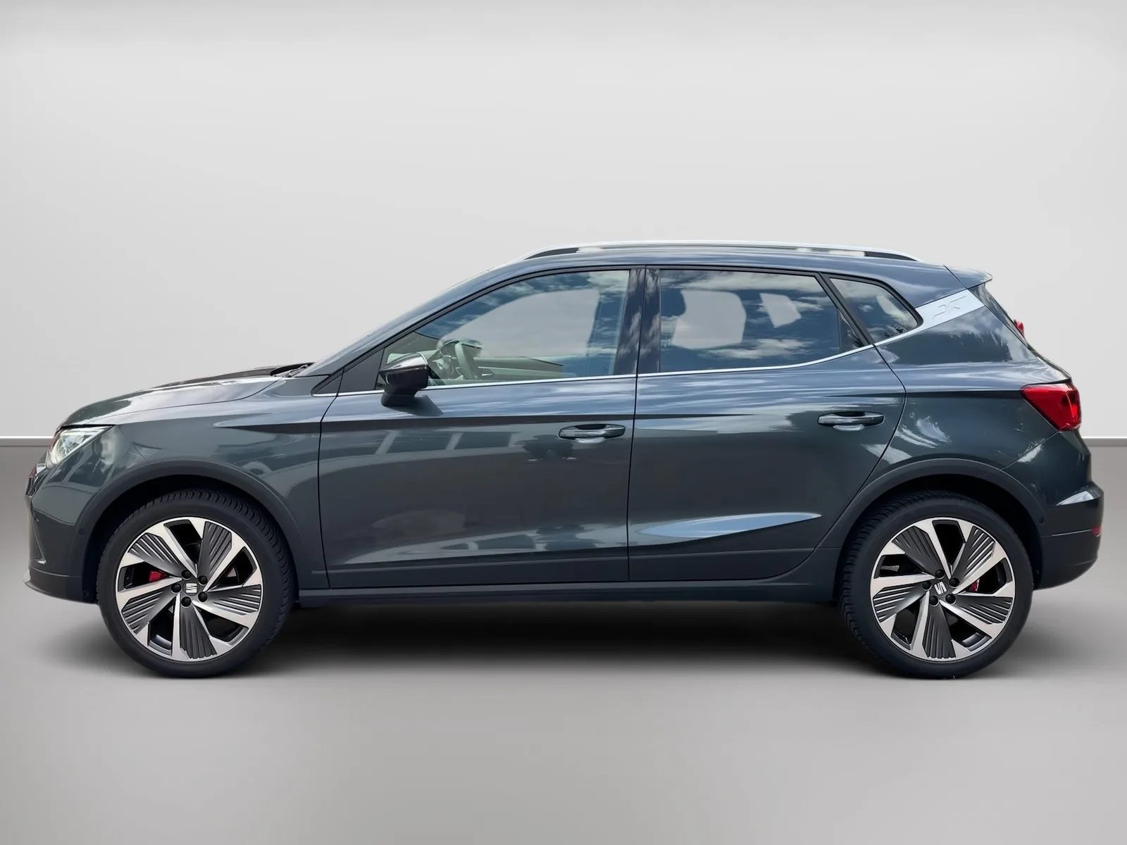 Seat Arona 1.5 TSI FR DSG+ACC+AUT+LED+Navi+Virtual+LM – Bild 4