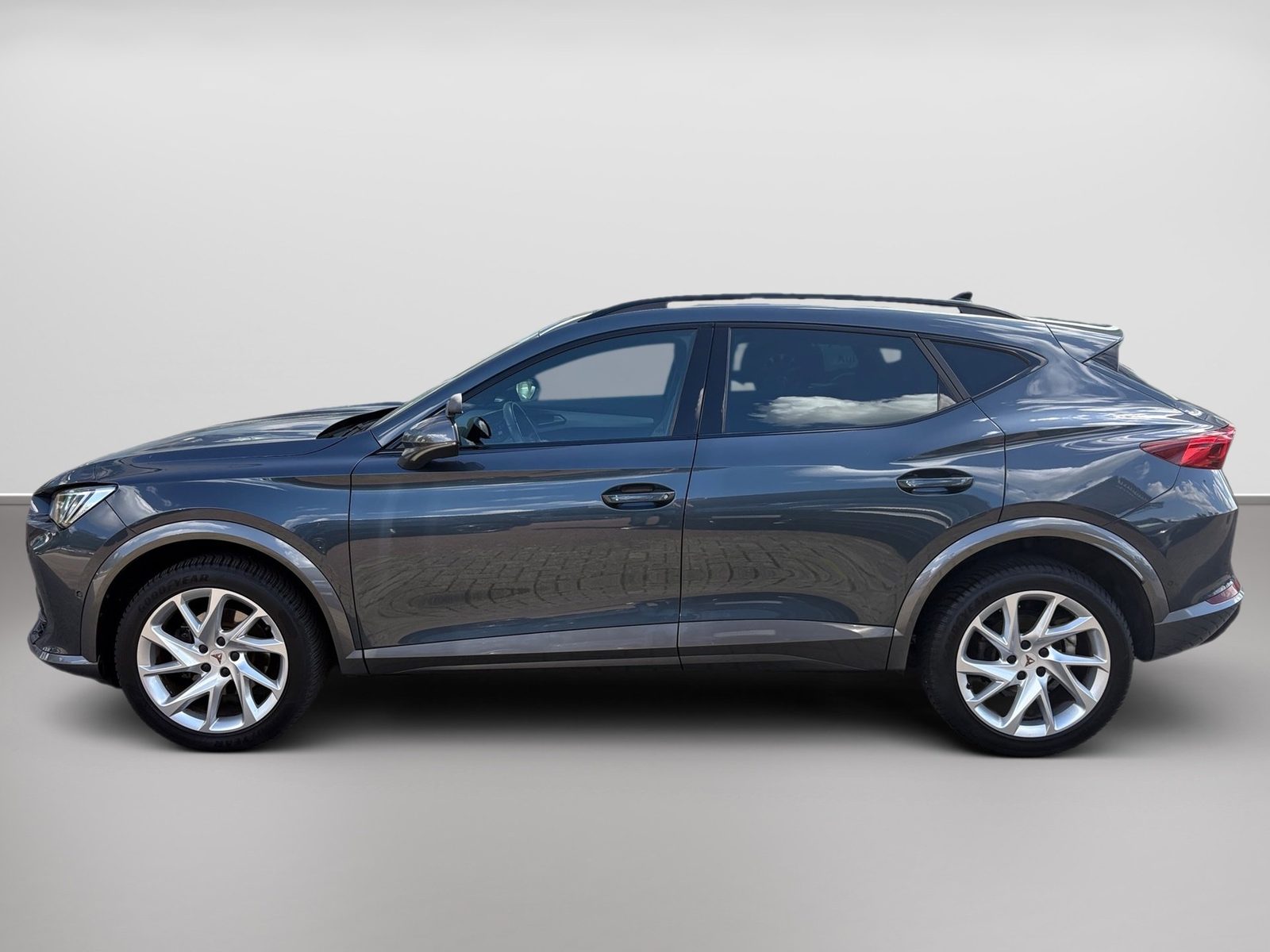 Cupra Formentor 1.5 TSI FAHRSCHULE 6-GANG+AHK+PANO+ACC – Bild 4