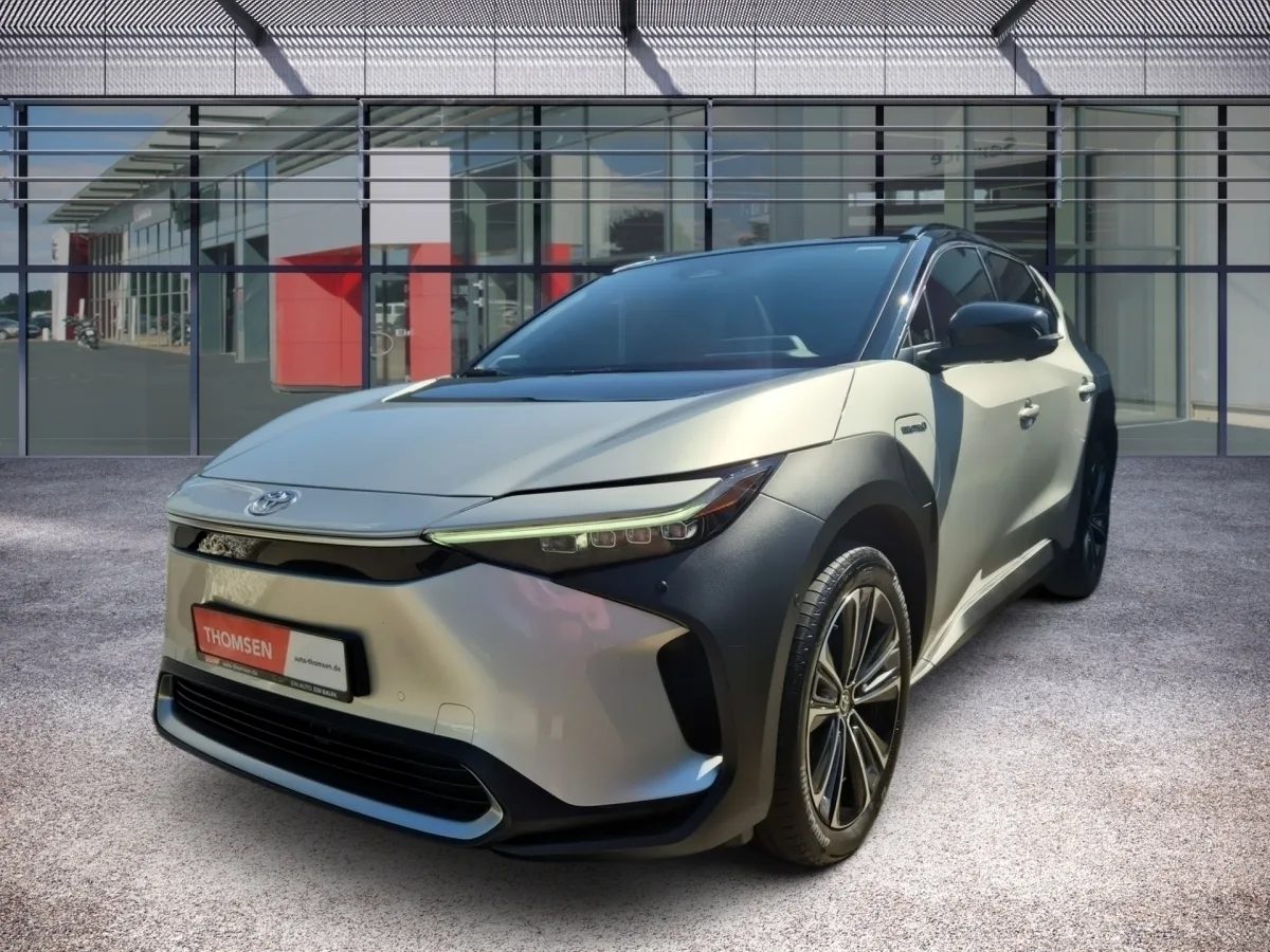 Toyota bZ4X AWD Lounge ACC+AUT+LED+Navi+Pano+Virtual+LM – Bild 2