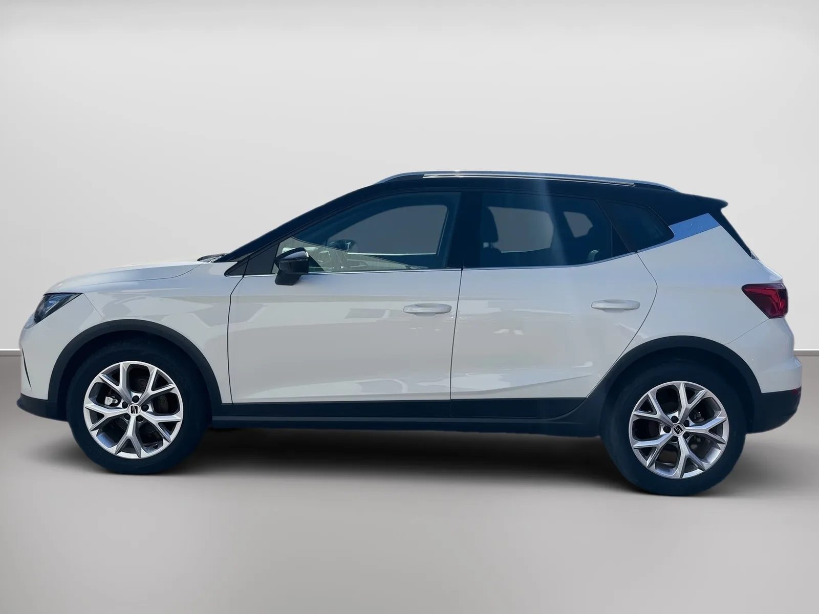 SEAT Arona 1.0 TSI DSG FR AUT+LED+Navi+Virtual+PDC – Bild 4