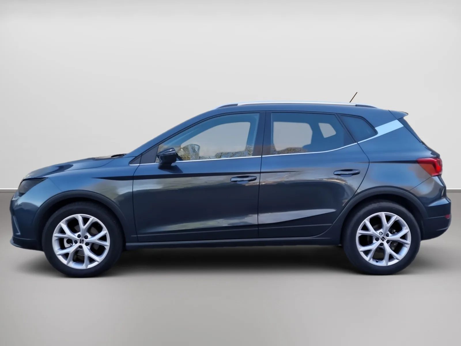 SEAT Arona 1.0 TSI FR DSG+AUT+LED+Navi+Virtual+PDC+LM – Bild 4
