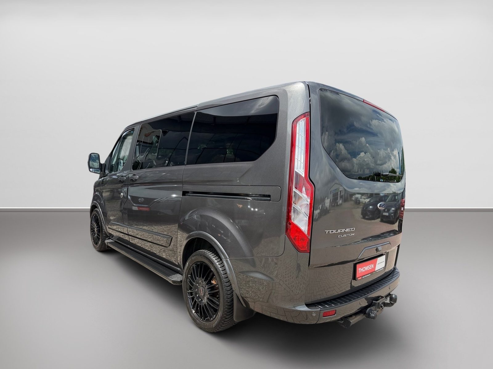 FORD Tourneo Custom Kombi 2.0 TDCi 320 L1 Titanium LM – Bild 5