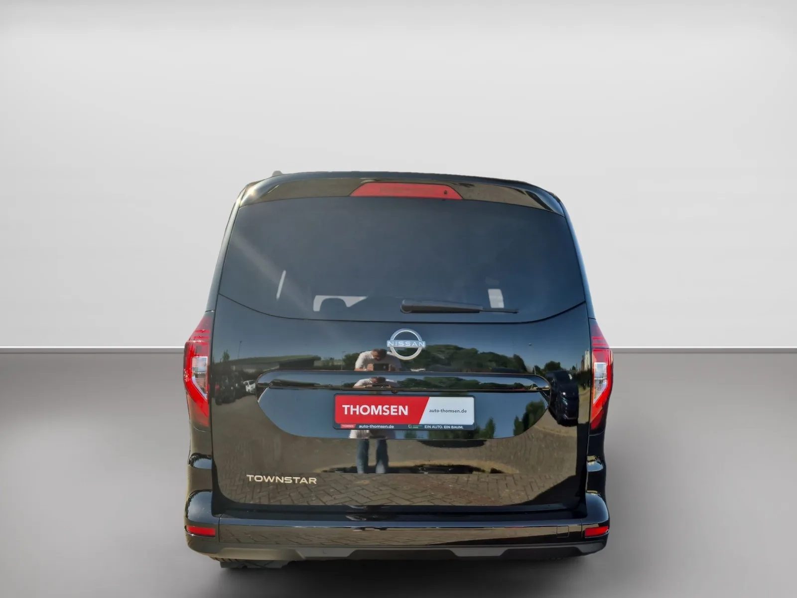 Nissan Townstar Kombi DIG-T 130 L1 Tekna DSG+AUT+Navi – Bild 5