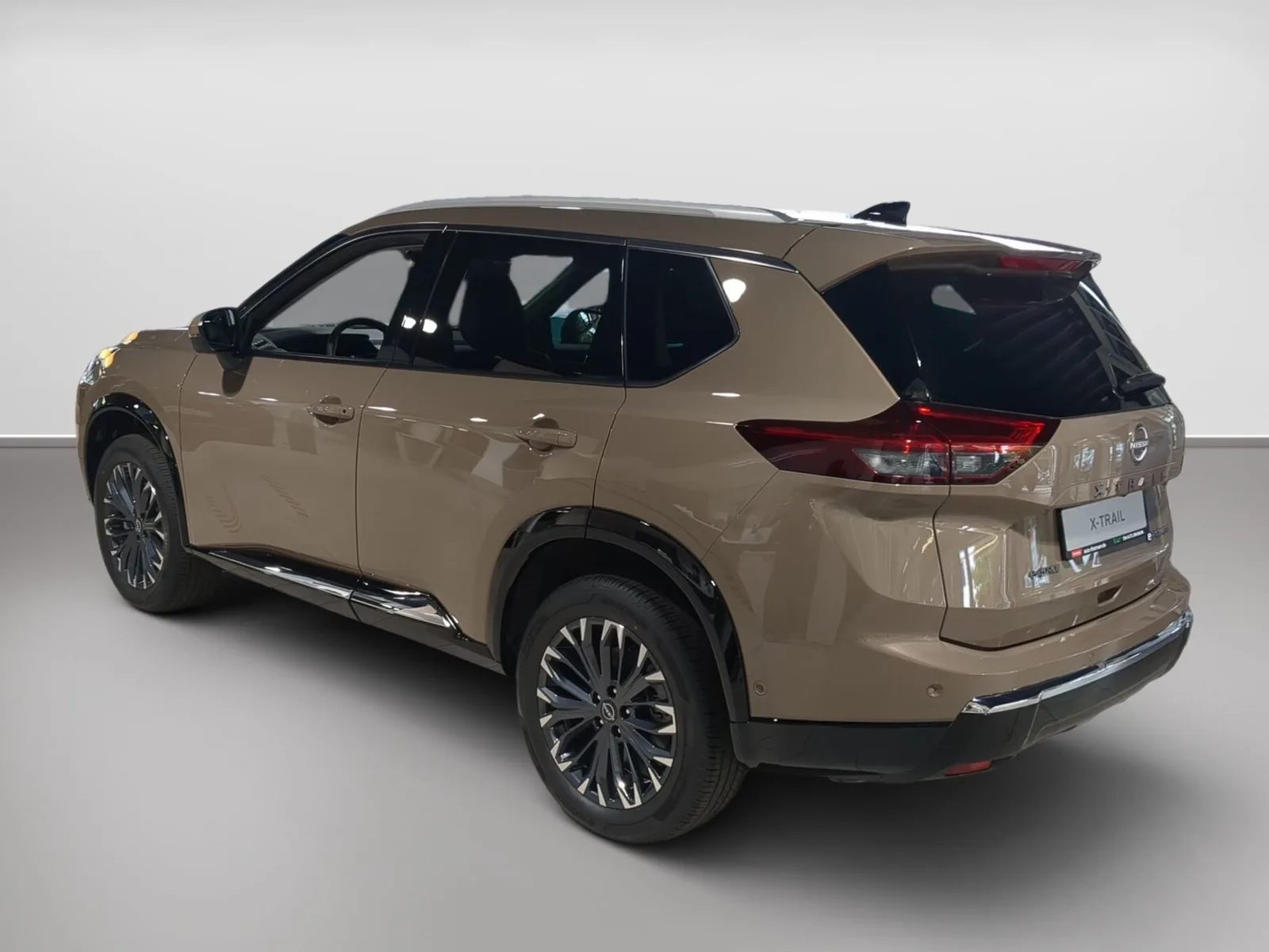 Nissan X-Trail 1.5 e-Power e-4orce Tekna Premium Paket – Bild 5