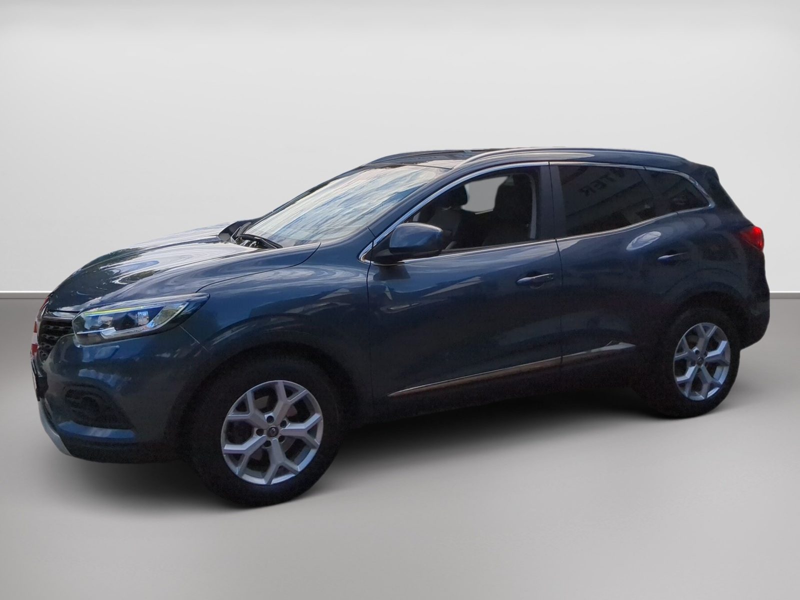 RENAULT Kadjar 1.3 TCe 140  Limited AHK AUT+PDC+SHZ + AHK – Bild 4