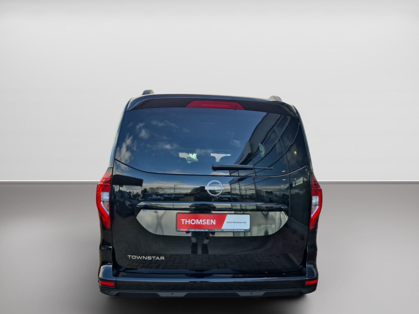 Nissan Townstar Kombi DIG-T 130 L2 Tekna 7-Sitze Navi – Bild 5