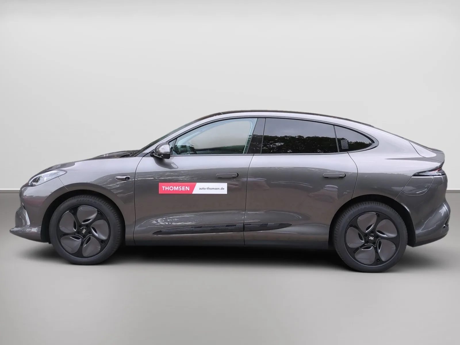 MG MG IM6 100 kWh Premium Allradlenkung, 800V – Bild 4
