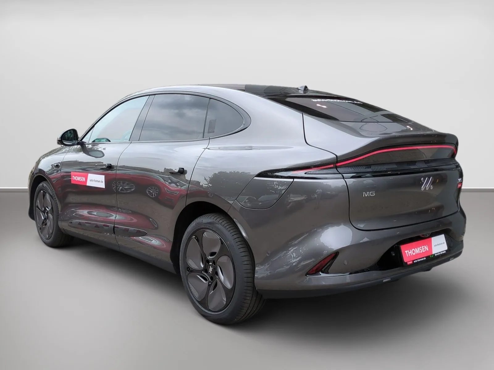 MG MG IM6 100 kWh Premium Allradlenkung, 800V – Bild 5