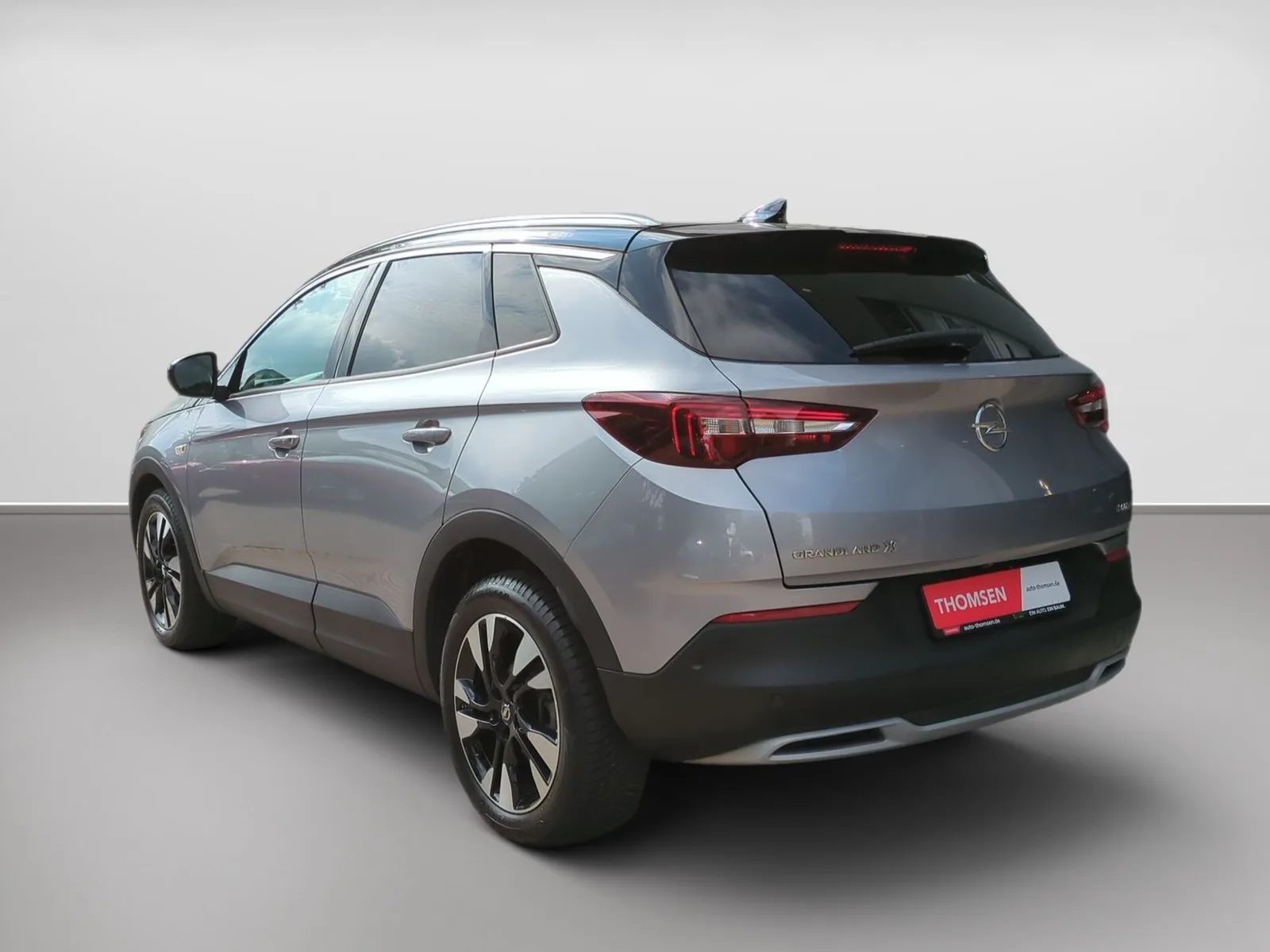 OPEL Grandland X 1.2 Turbo Ultimate LED+Navi+360+Leder – Bild 5