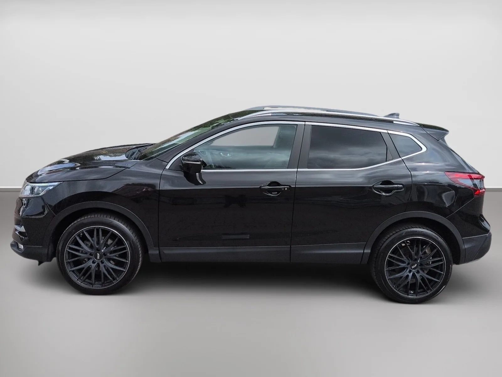 Nissan Qashqai 1.3 DIG-T N-Connecta DSG+AUT+LED+Navi+LM – Bild 4