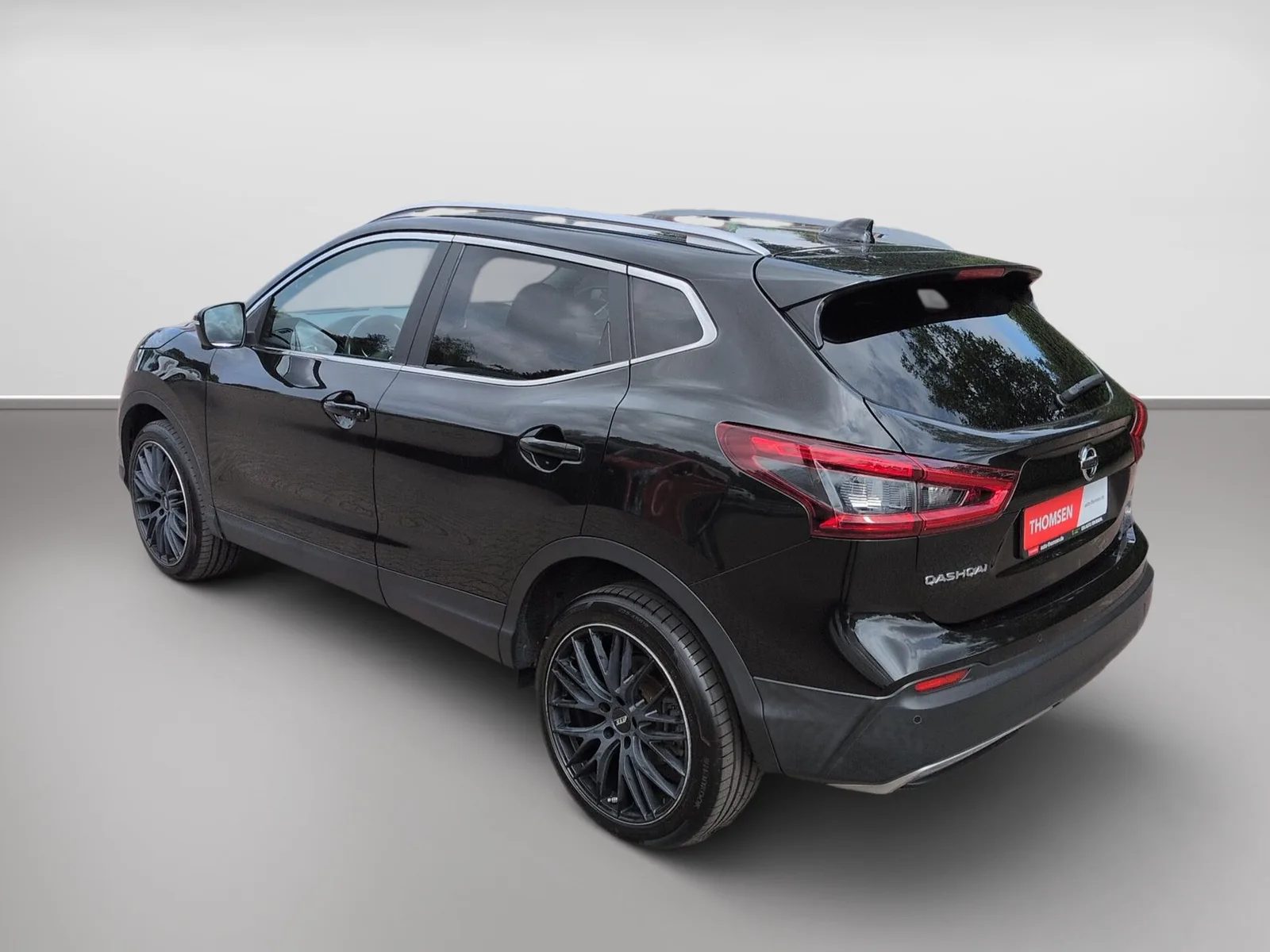 Nissan Qashqai 1.3 DIG-T N-Connecta DSG+AUT+LED+Navi+LM – Bild 5