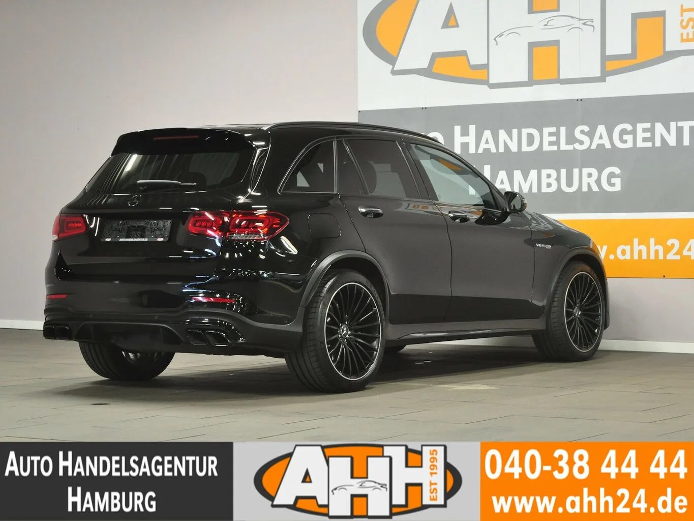 MERCEDES-BENZ GLC 63 AMG 4M PERFORMANCE PANO|HUD|AIR|AHK|NIGHT... – Bild 4