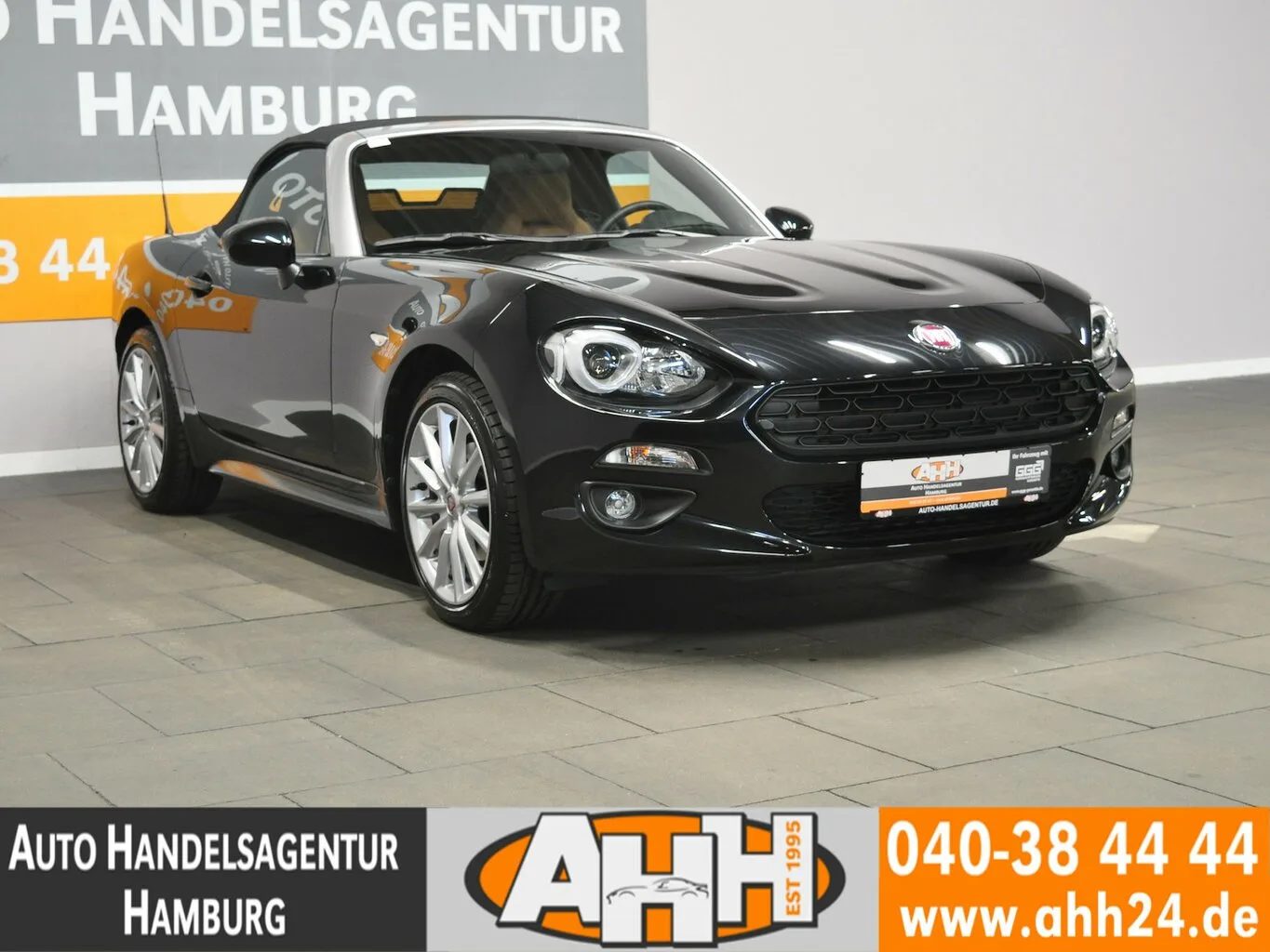 FIAT 124 Spider 1.4 MULTIAIR LUSSO LEDER|SOUND|2TKM!!... – Bild 2