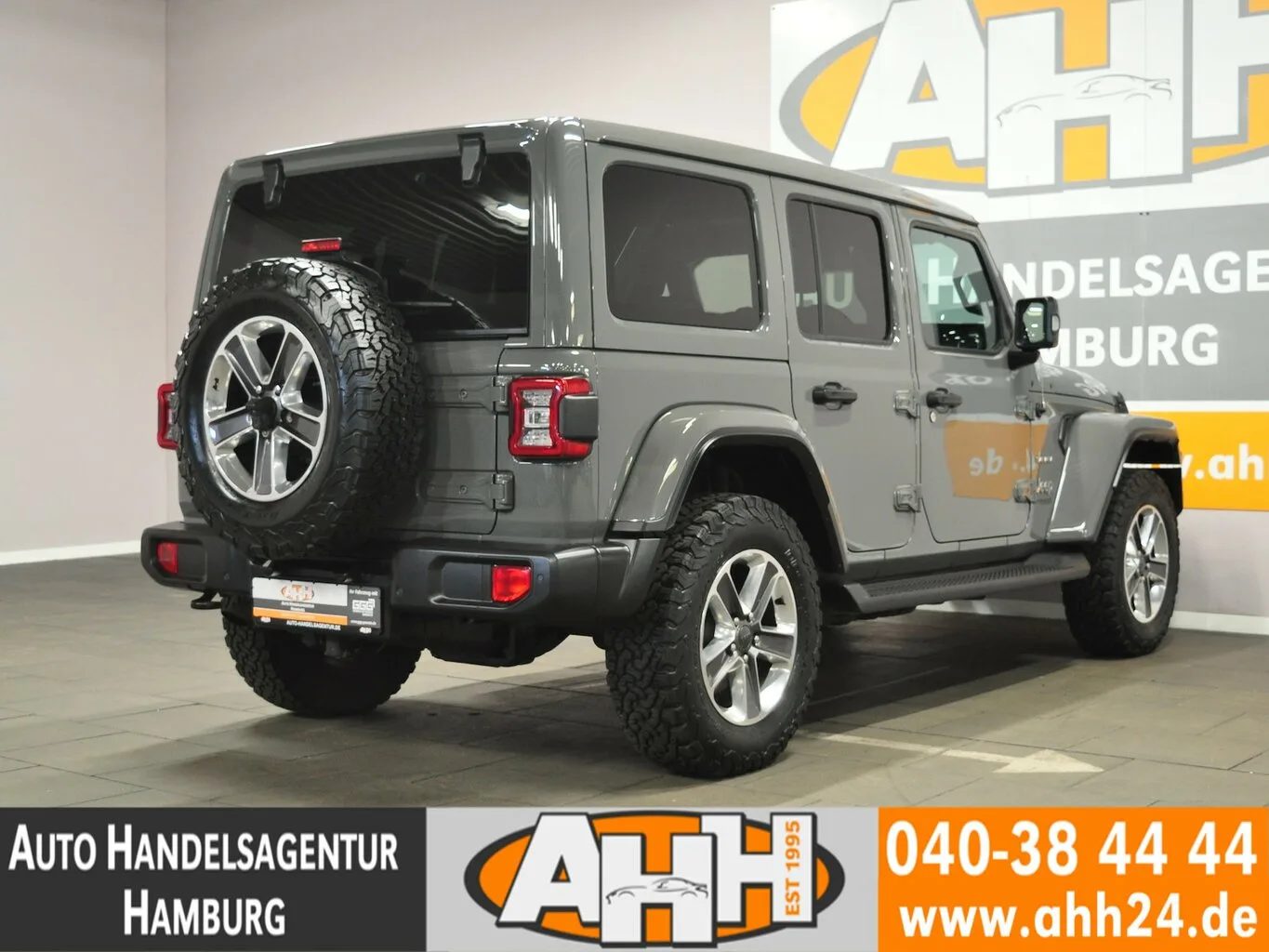 JEEP Wrangler UNLIMITED 2.2 CRDi SAHARA PANO|LED|AHK!... – Bild 4