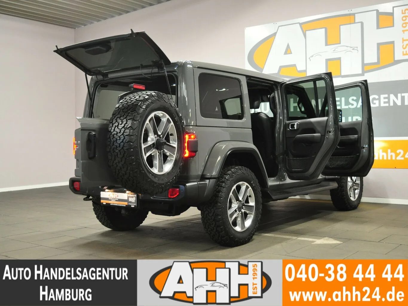 JEEP Wrangler UNLIMITED 2.2 CRDi SAHARA PANO|LED|AHK!... – Bild 5